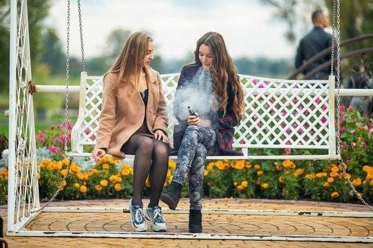 Elegantní dámská e cigareta pro moderní ženy — objevte výhody elegantní dámská e cigarety