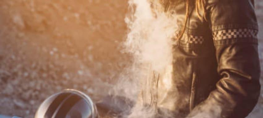 Jak dlouho trvá nabíjení elektronické cigarety a jak prodloužit její životnost efektivní nabíjení elektronické cigarety jak dlouho