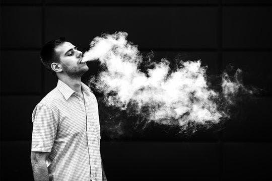 Jak skodi e cigareta a proč je e cigareta riziková volba