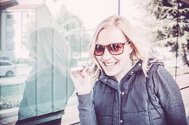 Praktický průvodce e cigareta nabíječka jak vybrat správnou nabíječku a prodloužit životnost baterie