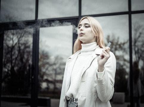 Jak optimalizovat elektronická cigareta nabíjení a prodloužit výdrž baterie - 9 praktických tipů pro bezpečné používání